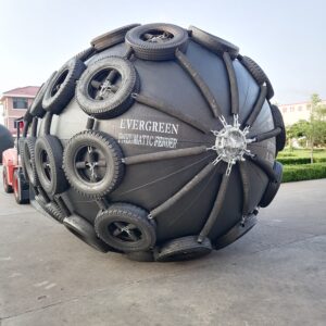 Pneumatic Rubber Fender with customized chain tyre net